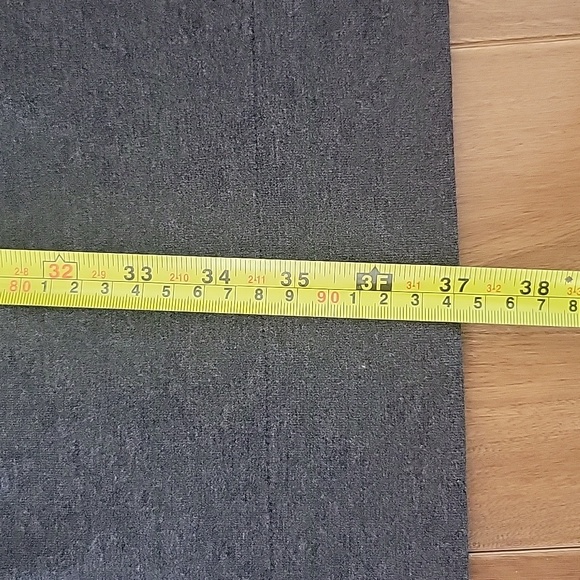 Taylor Gray Sheath Dress with Ruffle Front V Neckline 8 - Picture 7 of 7